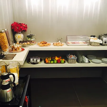 Oda ve Kahvaltı San Martino 4*